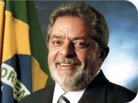 Educação: Lula assina protocolos