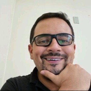 Cleber Macedo